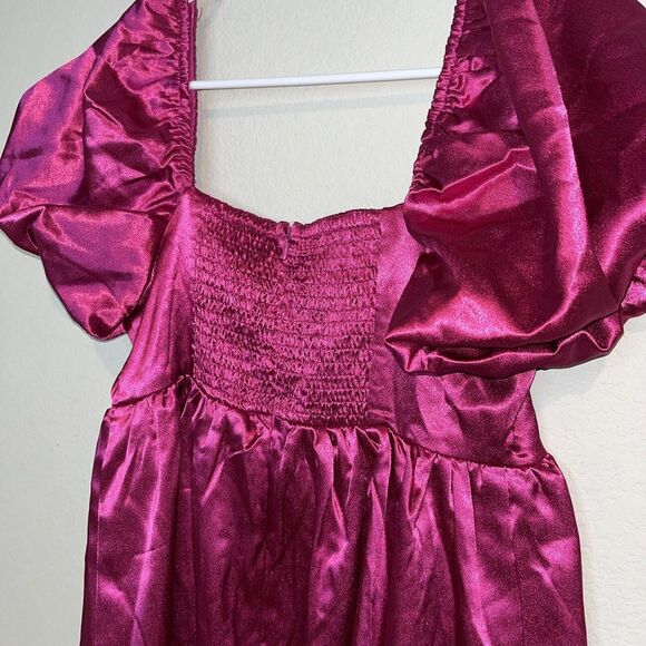 TCEC woman’s Medium Pink Puff Sleeves Mini Dress barbie doll - Picture 8 of 9